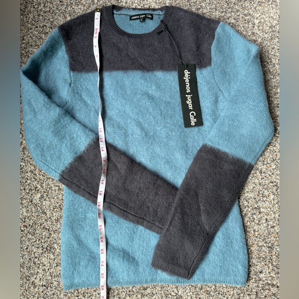 100% Merino Wool Men’s Sweater blue boutique New medium weight